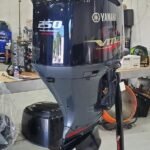 2017 Yamaha VMAX SHO 250 PS 4-Takt 20" Welle - Alpha Marine Außenbordmotoren