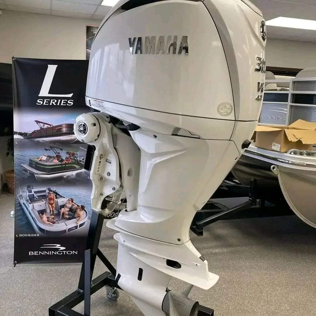 2018 Yamaha 300 PS EFI 4-Takt Außenbordmotor - Alpha Marine Außenbordmotoren 2018 Yamaha 300 PS EFI 4-Takt Außenbordmotor - Alpha Marine Außenbordmotoren