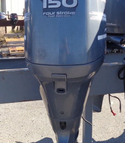 GEBRAUCHTER 2004 YAMAHA F150 150 PS 25" 4-TAKT AUSSENBORD MOTOR 150 PS rechts — Gebrauchte Außenbordmotoren