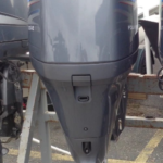 VERWENDET 2011 YAMAHA F150 150 PS 25" VIER 4-TAKT AUSSENBORDBOOTSMOTOR MOTOR LINKS — Gebrauchte Außenbordmotoren